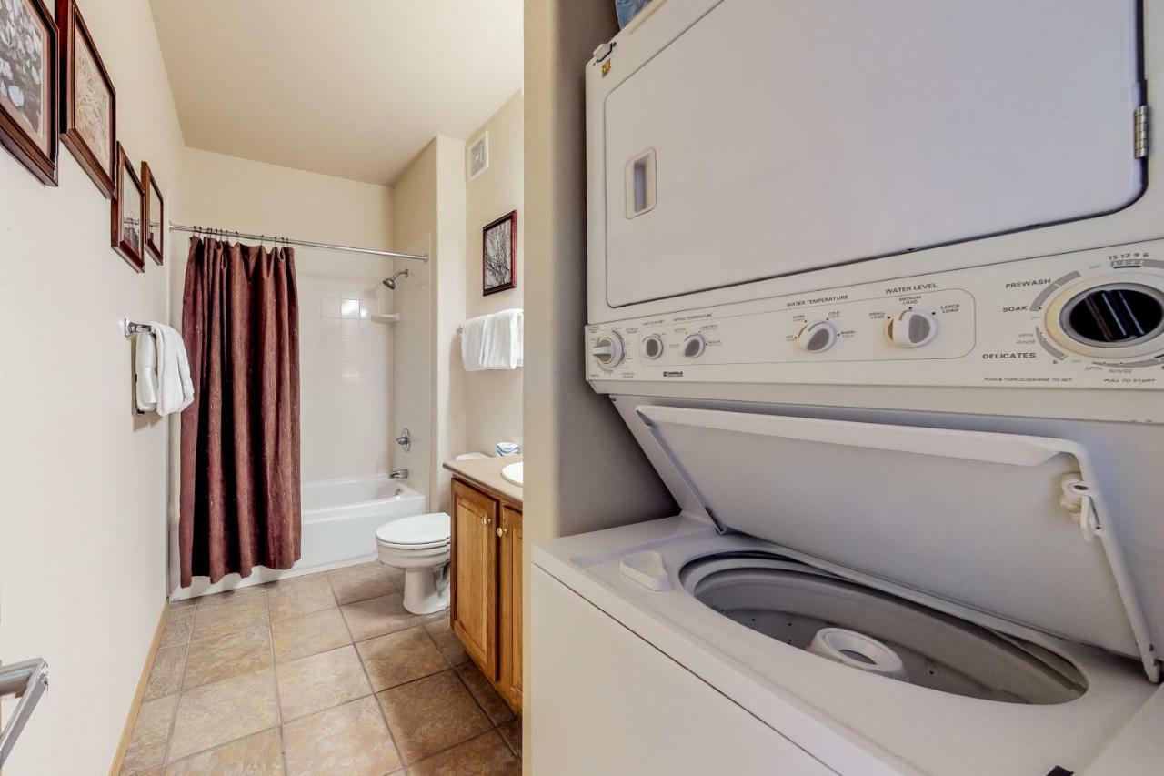 Tarn Landing B7 Apartment Frisco Bagian luar foto