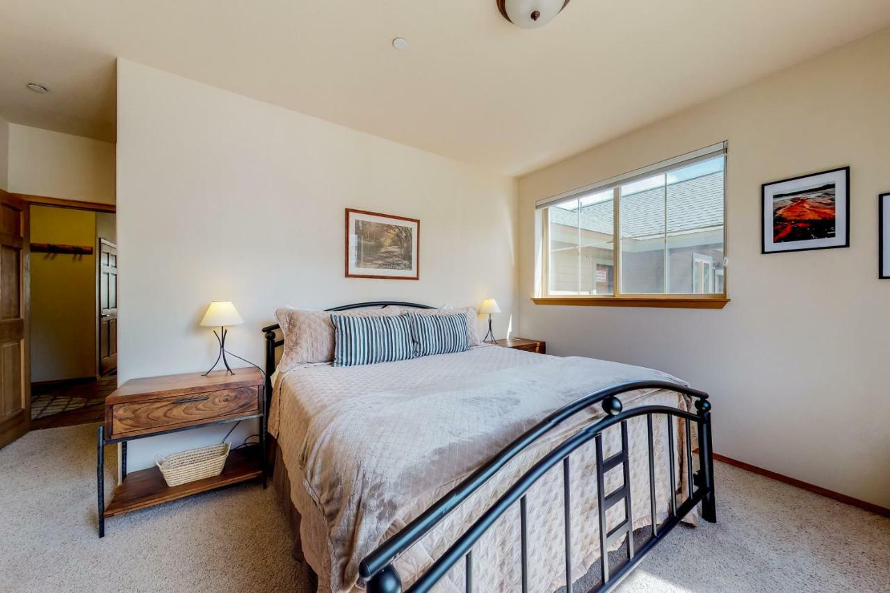 Tarn Landing B7 Apartment Frisco Bagian luar foto