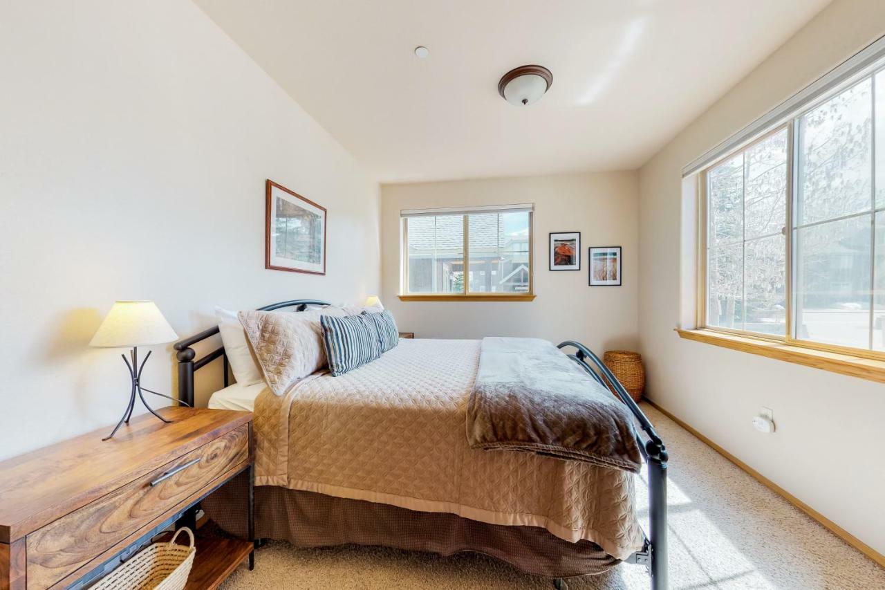 Tarn Landing B7 Apartment Frisco Bagian luar foto