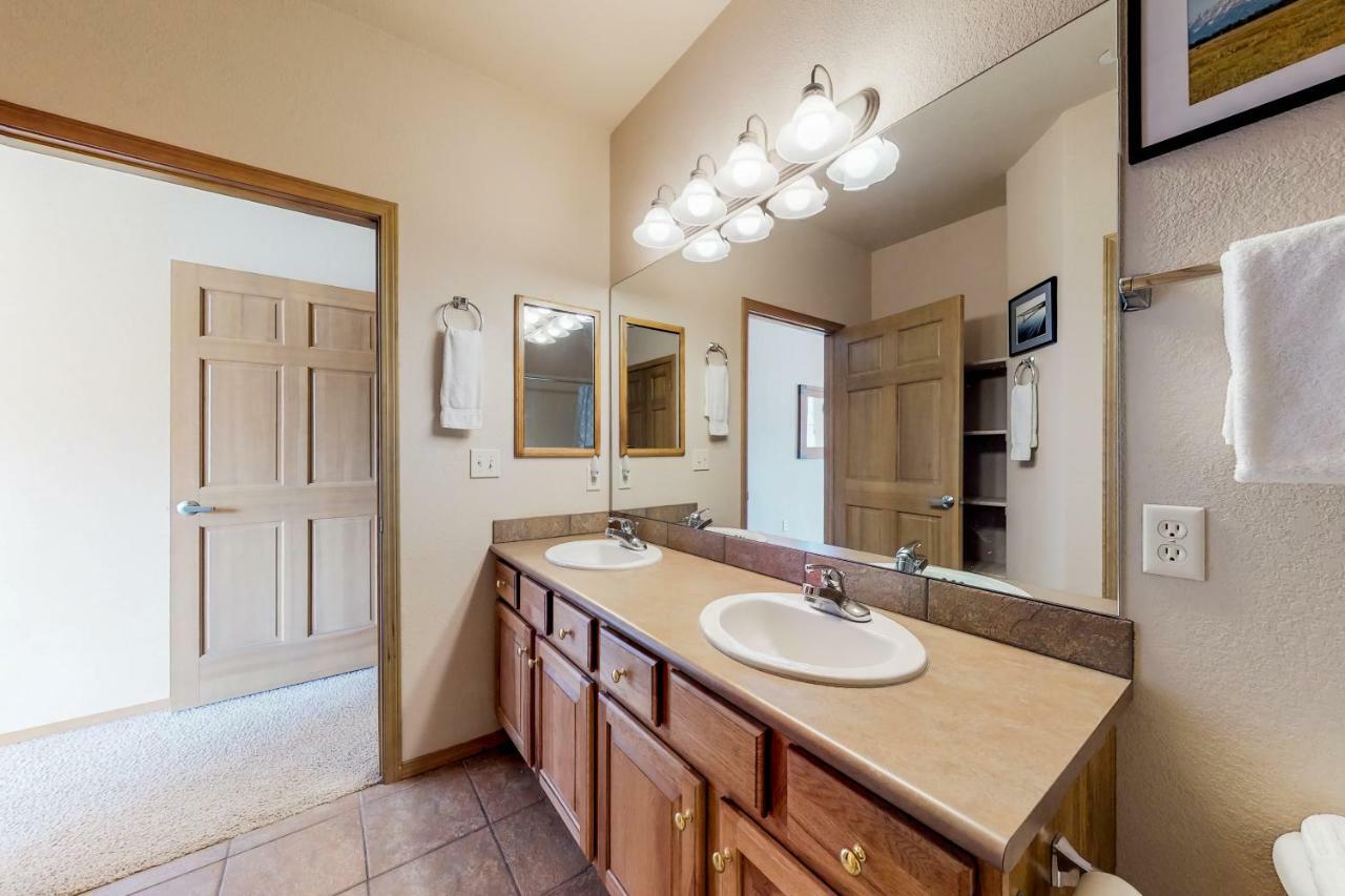 Tarn Landing B7 Apartment Frisco Bagian luar foto